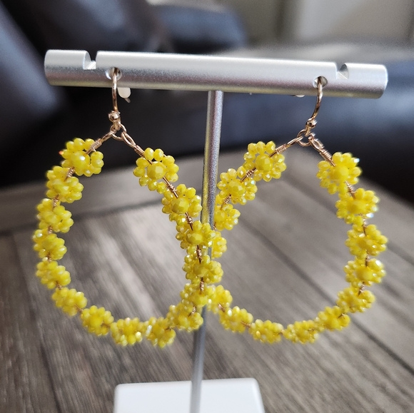 Flower Earrings - Picture 5 of 16